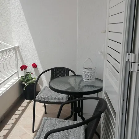 Grgic Daire Makarska